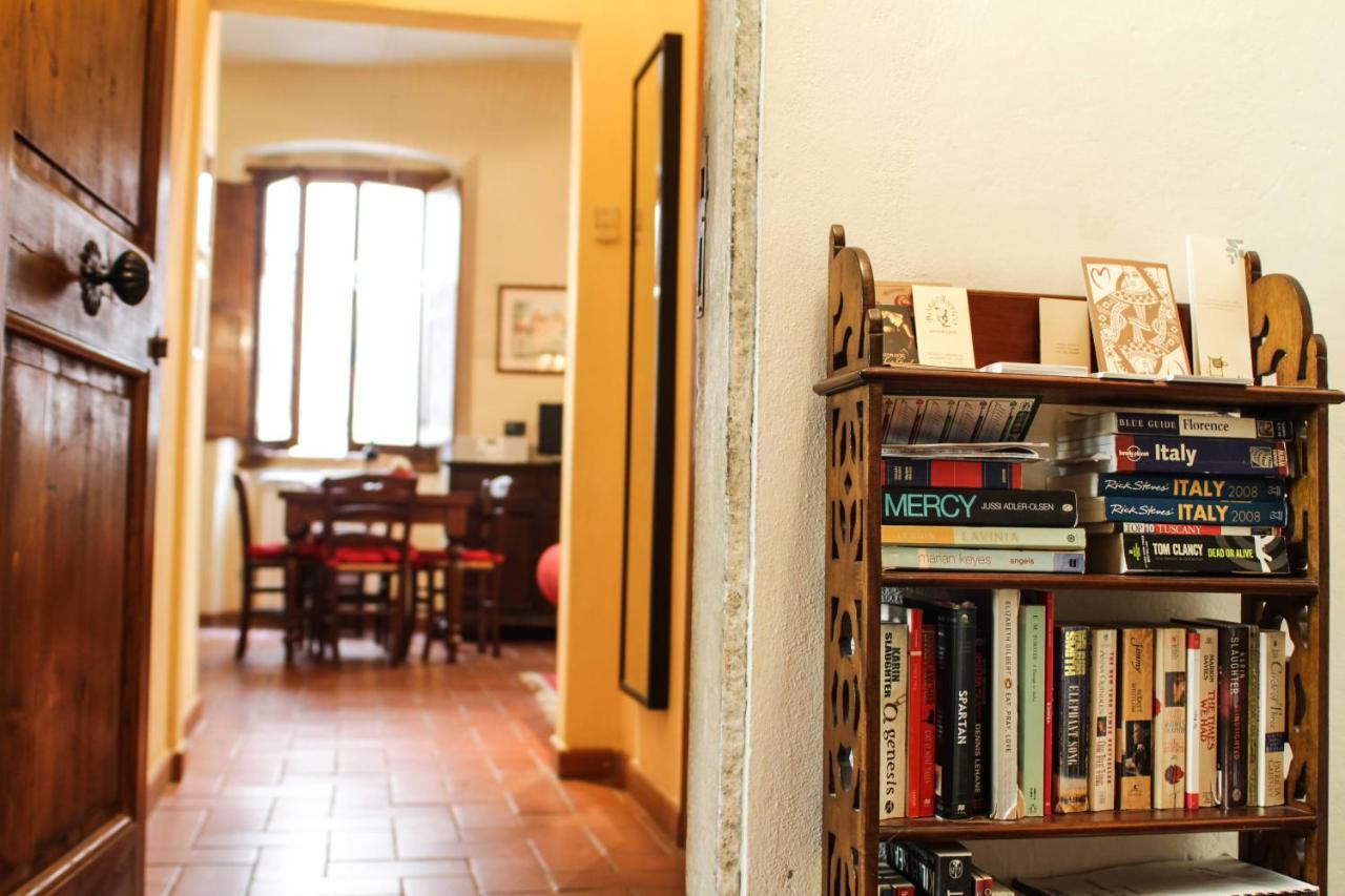 Apartment Spazioso, Luminoso A 10 Min Ponte Vecchio E Palazzo Pitti , Ideale Per Coppie E Famiglie Florence